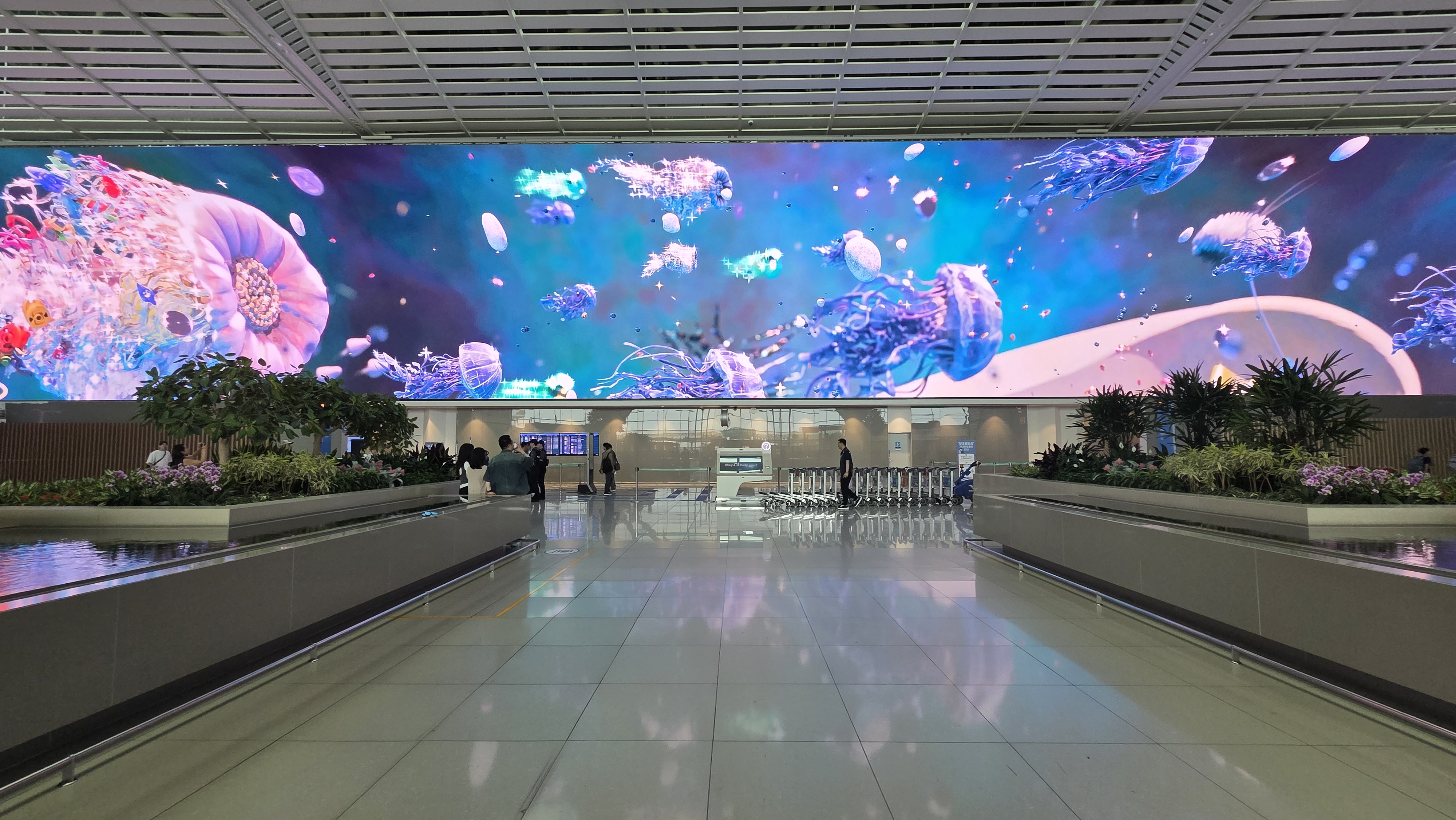 the great arrival by Yoon Chung Han - incheon airport art exhibition